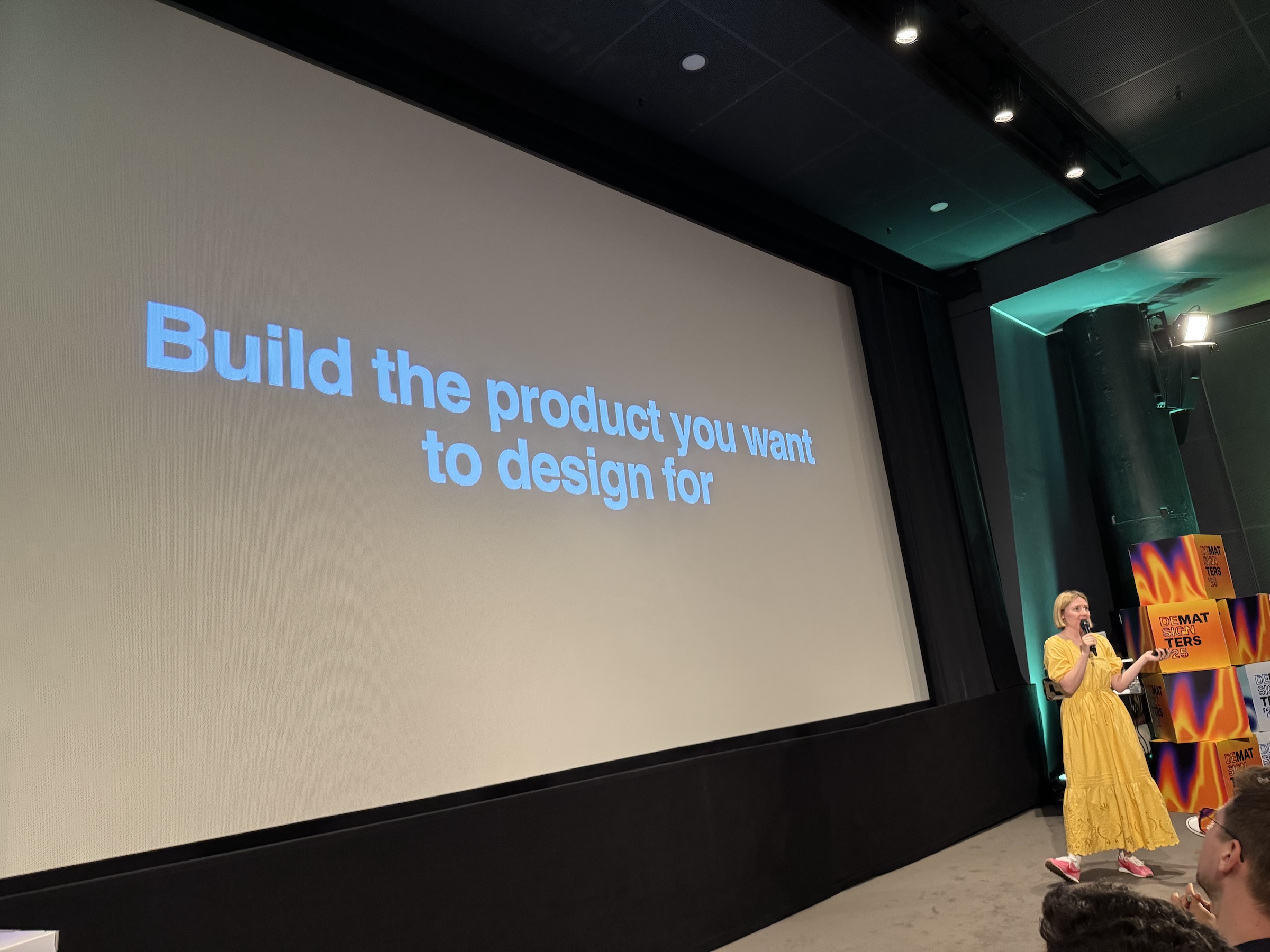 Build the product you want to design forと書かれたスライド。
